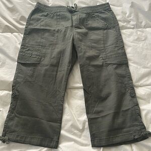 Cargo Capris Pants